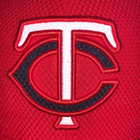 Minnesota Twins New Era 59Fifty Fitted Hat - Picture 3 of 7